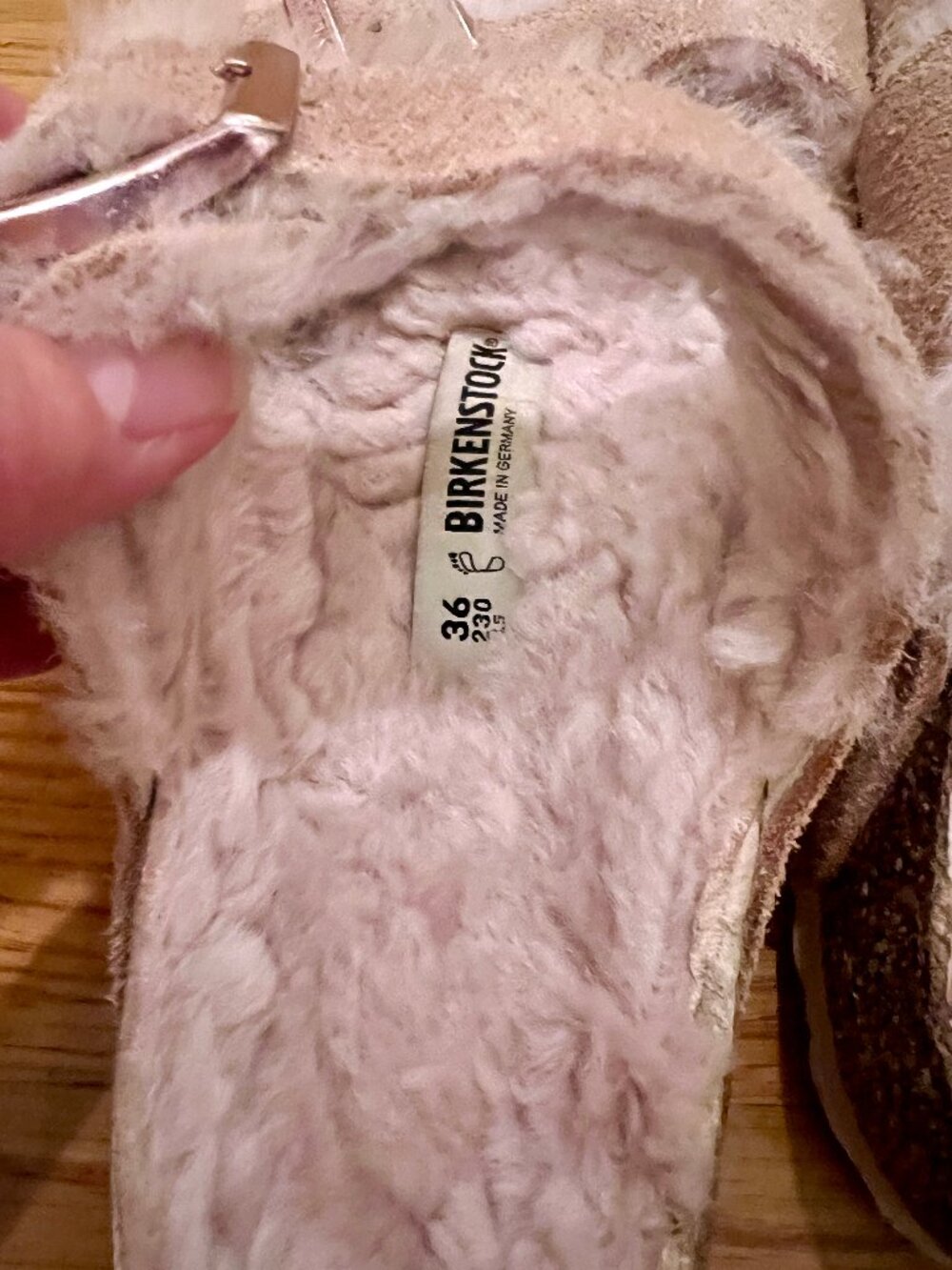 Women's Birkenstock Arizona Suede & Shearling Lined Sandals in Rose Pink 36 or 6 - Picture 6 of 7